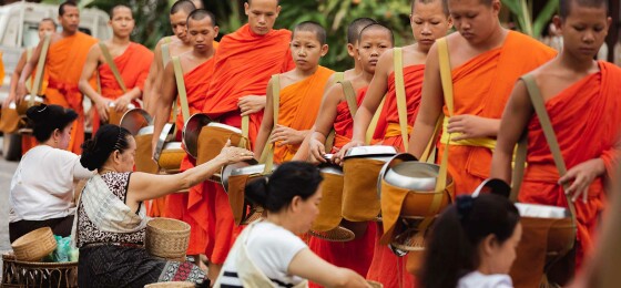 Alms-giving-ceremony-1.jpg