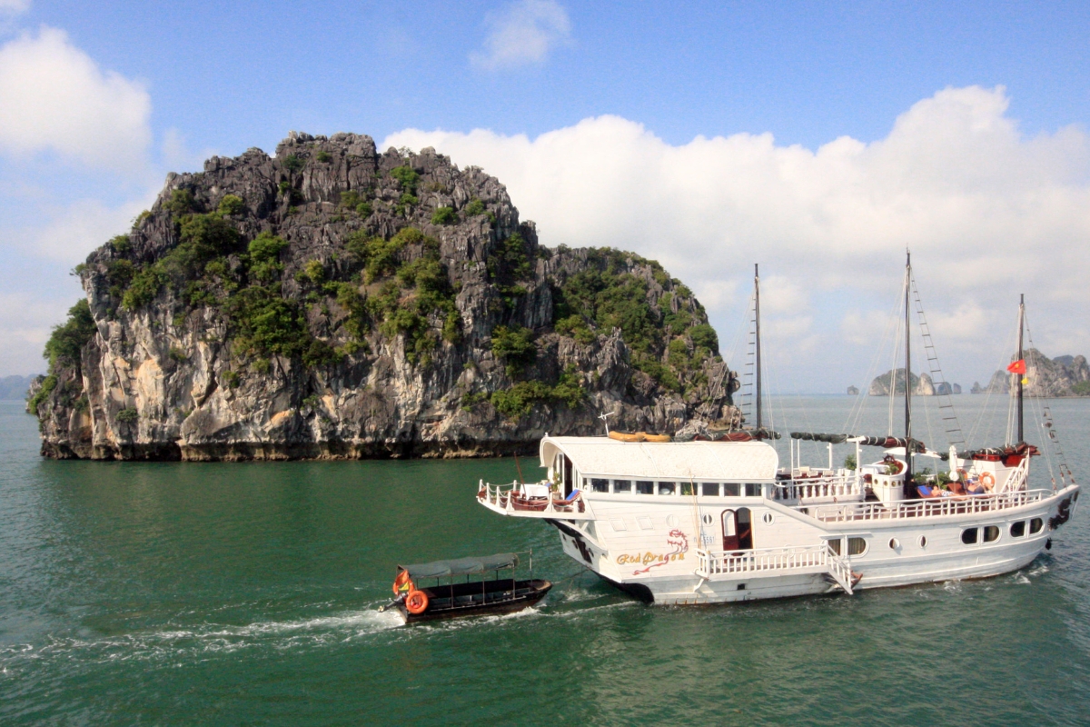 halong bay from ho chi minh halong bay cruise