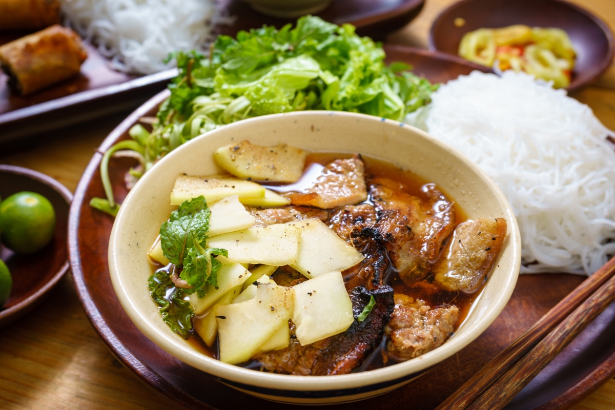 local food in vietnam Bun Cha