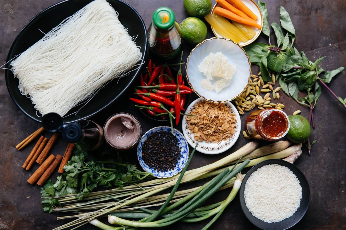 what makes vietnamese cuisine unique vietnamese ingredients