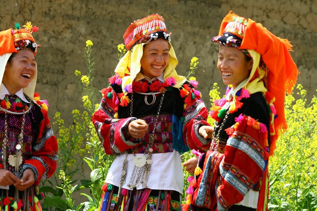 what to wear in sapa sapa ethnic villages