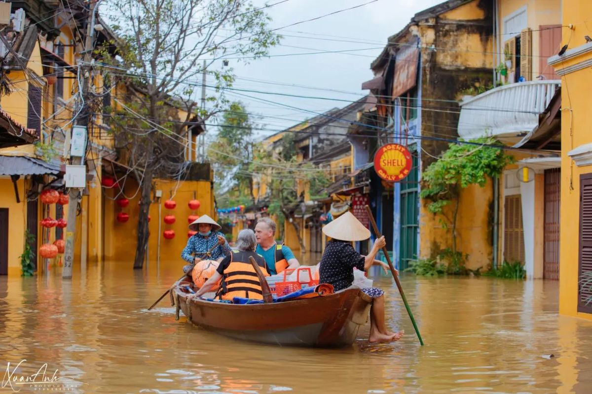 best time to travel to hoi an hoi an rainy season