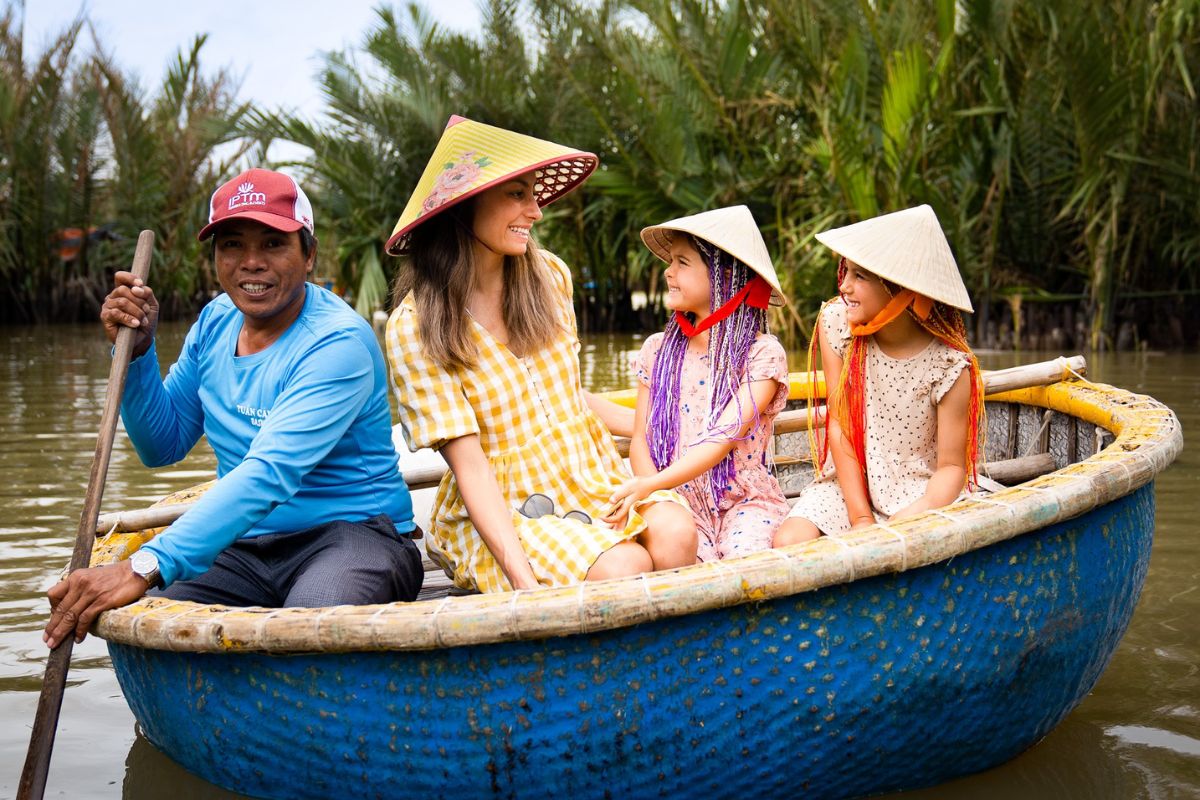 hoi an vietnam weather december hoi an basket boat ride